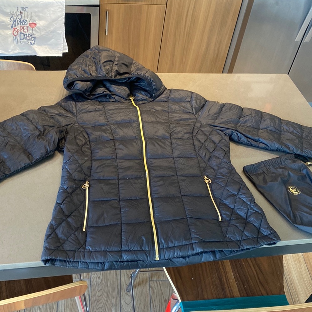 Michael Kors light puffer jacket